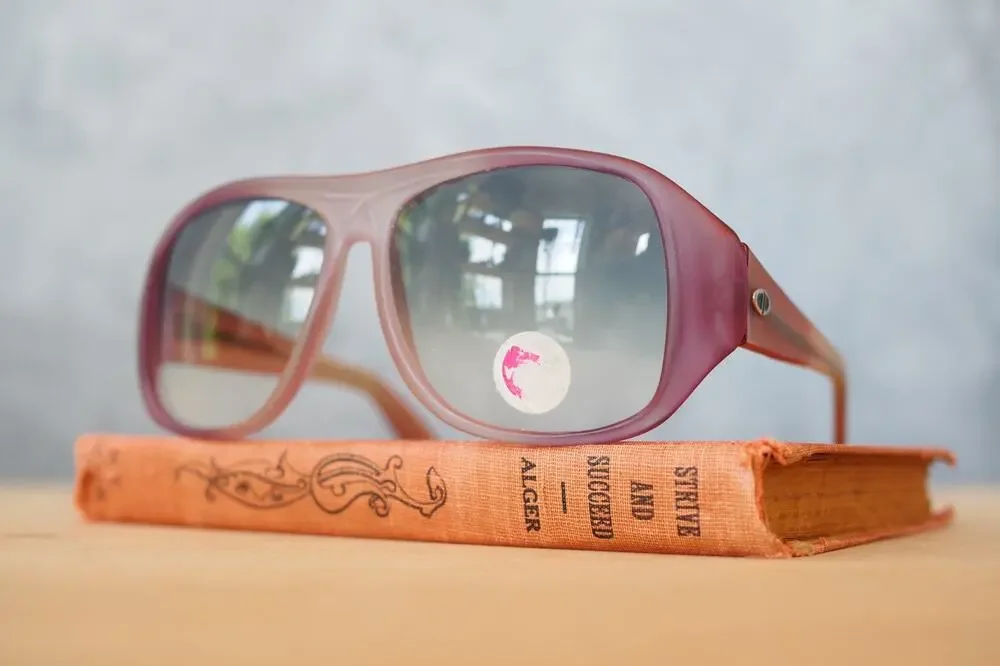 Vintage 1970s Sunglasses Italy Glam Retro Grandma Festival Disco Chic NOS